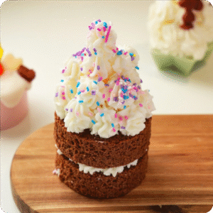 Nến Bánh Xốp 2 Tầng Kẹp Bông Kem Dase